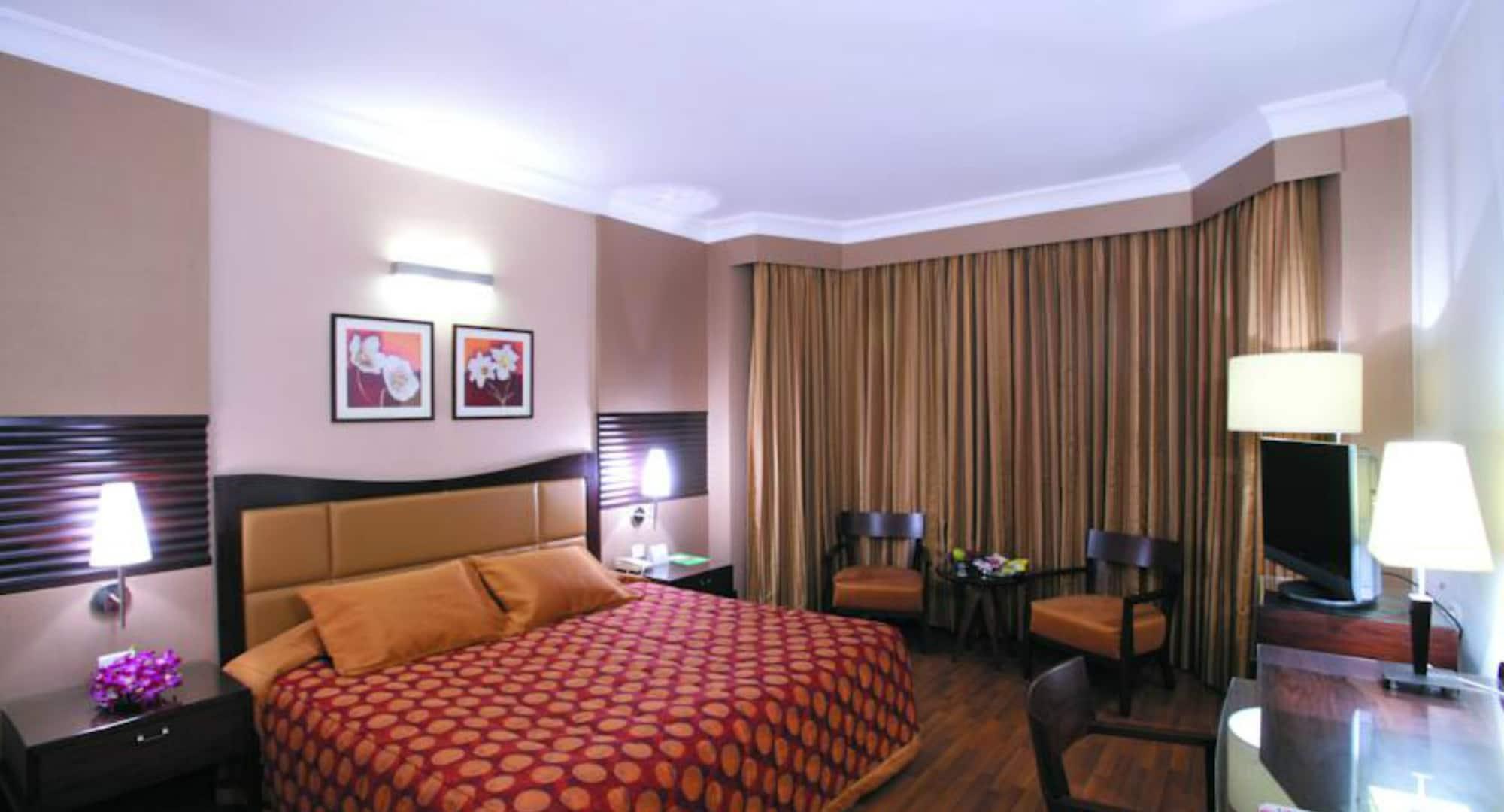 The Retreat Hotel & Convention Centre Mumbai Bilik gambar