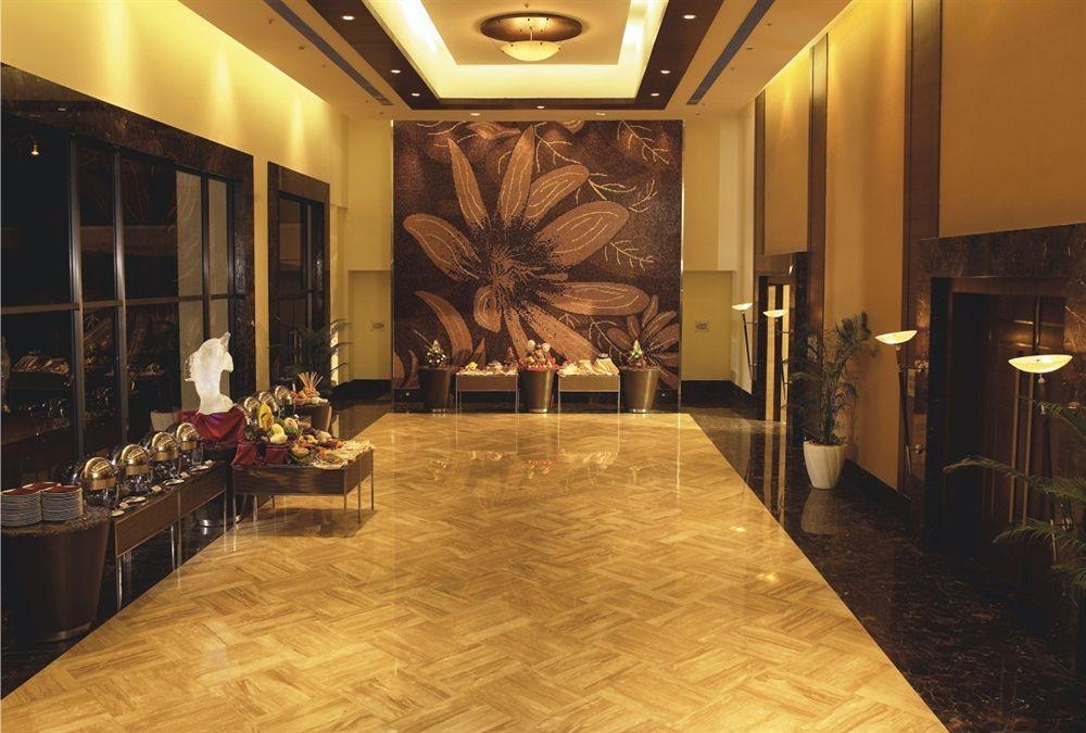 The Retreat Hotel & Convention Centre Mumbai Luaran gambar