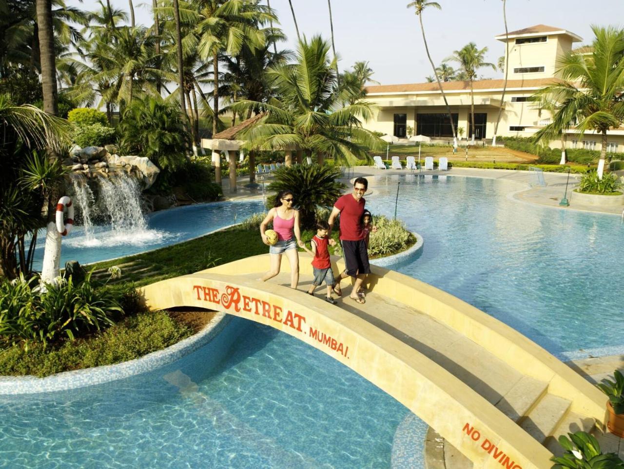 The Retreat Hotel & Convention Centre Mumbai Luaran gambar